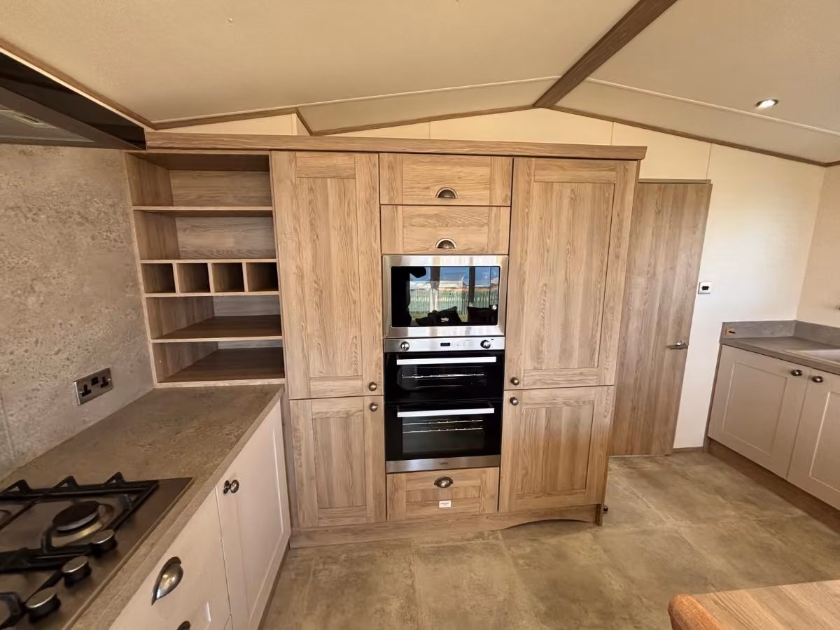 2021 Ambleside Premier Kitchen 2