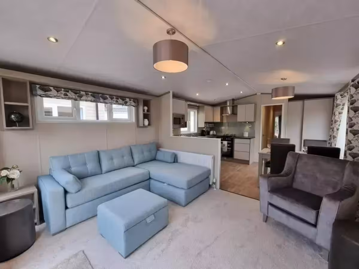 2022 Pemberton Rivington Living Area 3