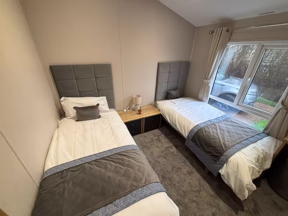 2026 Willerby New Holland Lodge Twin Room 1
