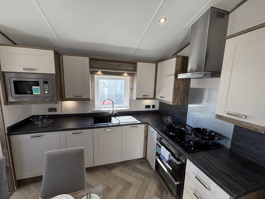 2 Mariners View 2025 Willerby Sheraton Lodge 19