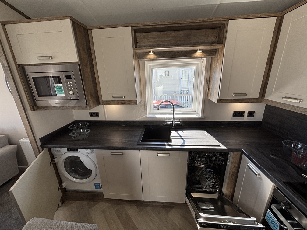 2 Mariners View 2025 Willerby Sheraton Lodge 20