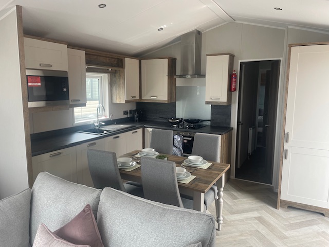 2 Mariners View 2025 Willerby Sheraton Lodge 7