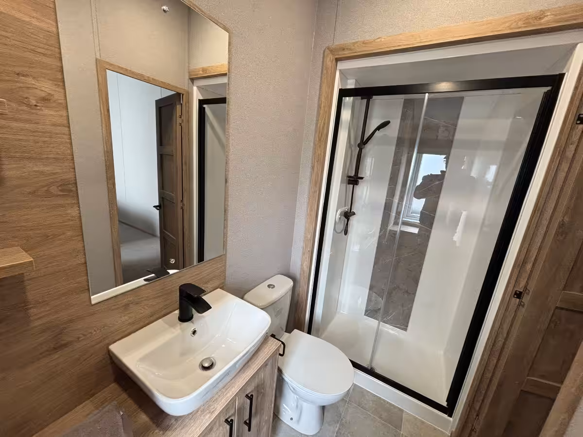 2026 ABI Kielder Lodge for sale at Elm Bank Coastal Park in Berwick, Northumberland - family shower room