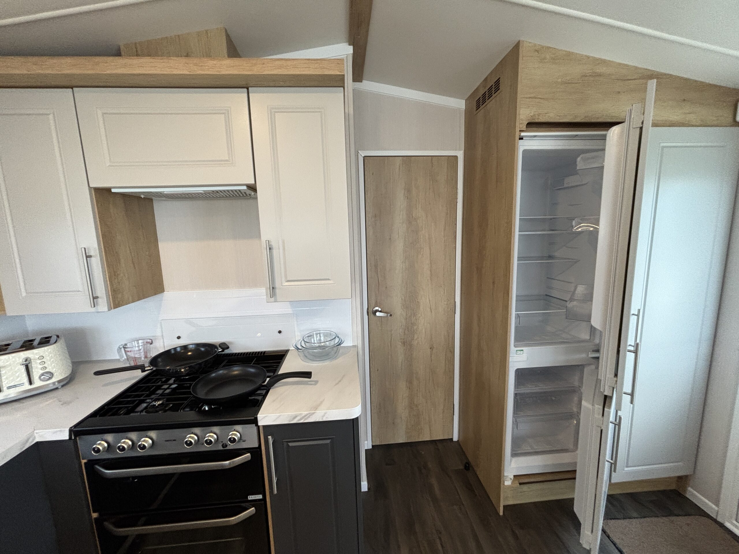 Swift Bordeaux 40ft X 12ft 2019 3