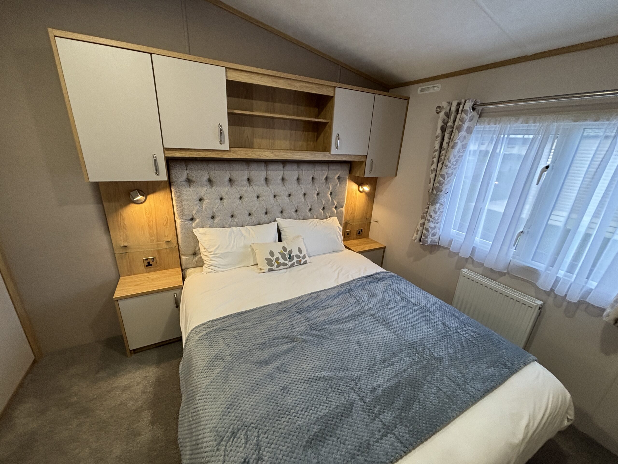 Carnaby Highgrove 40ft X 12ft 11