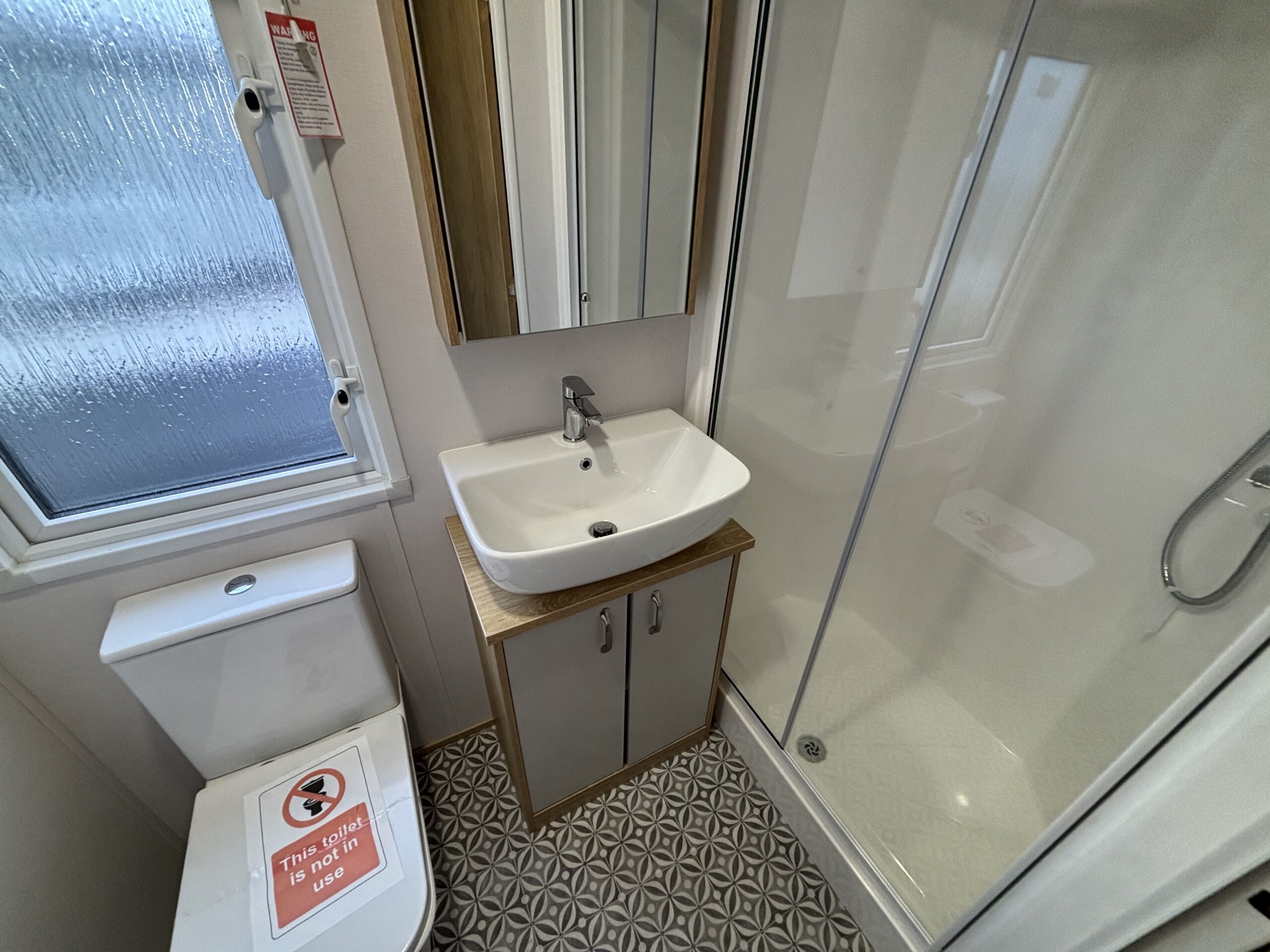 Carnaby Highgrove 40ft X 12ft 9