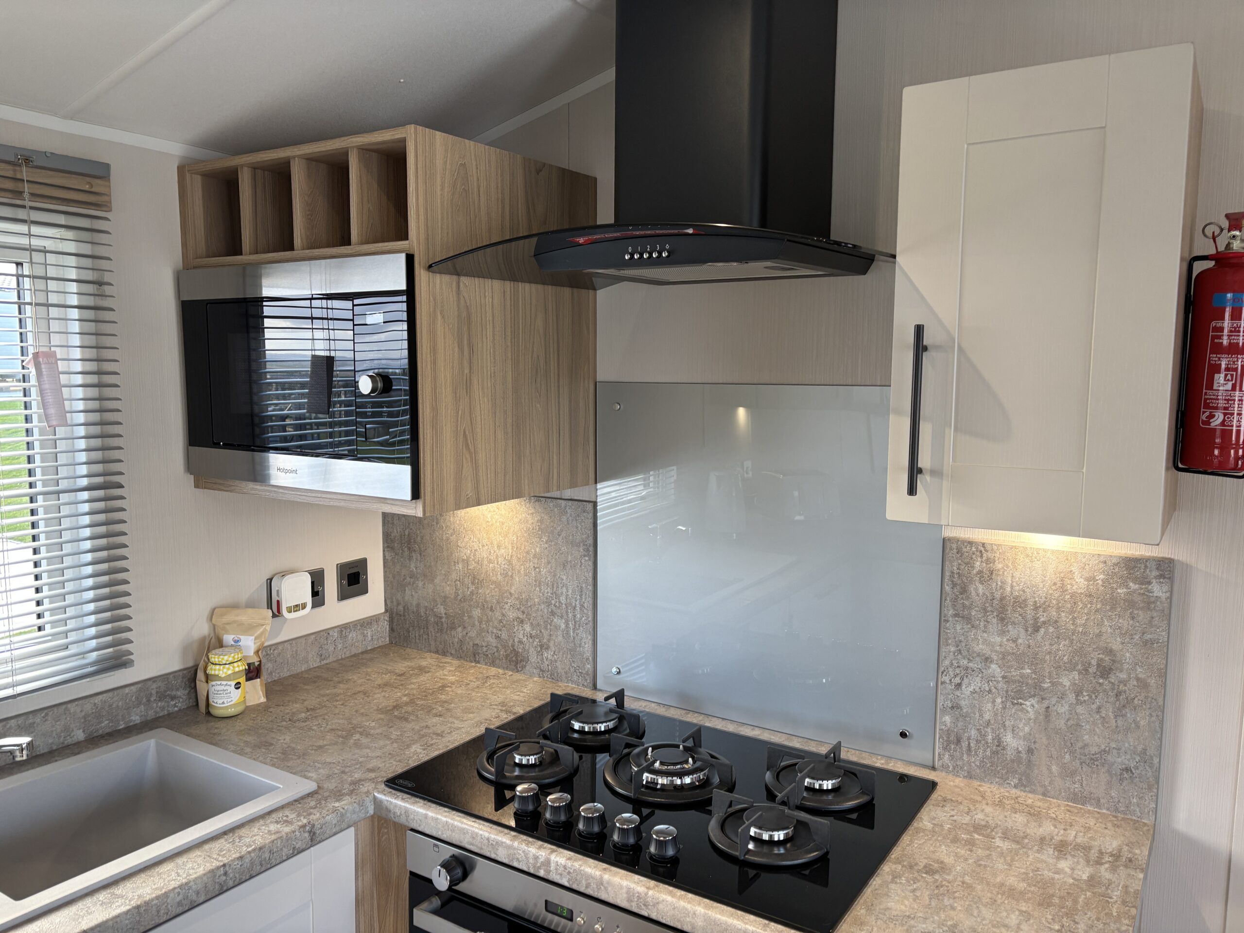 Willerby Manor 38ft X 12ft Green Range 13