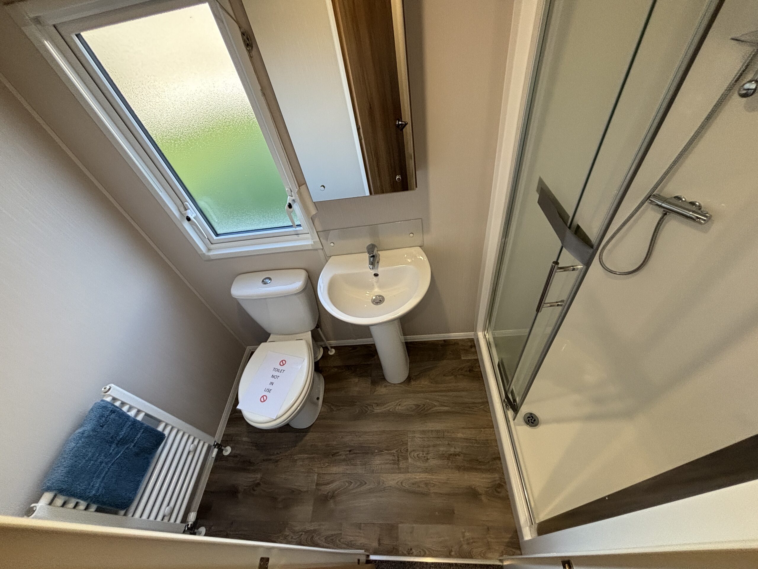 Willerby Manor 38ft X 12ft Green Range 22