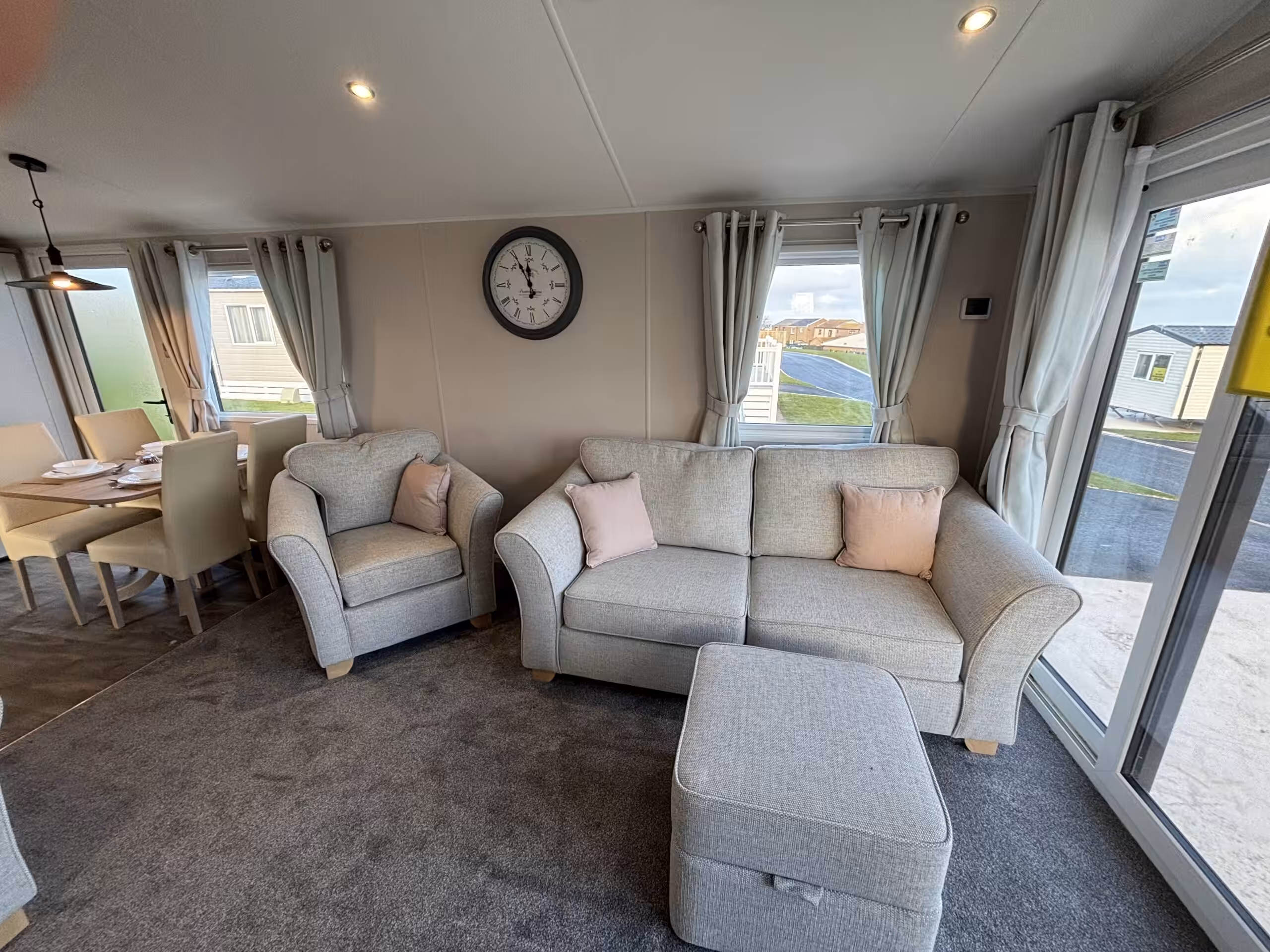 Willerby Manor 38ft X 12ft Green Range 7