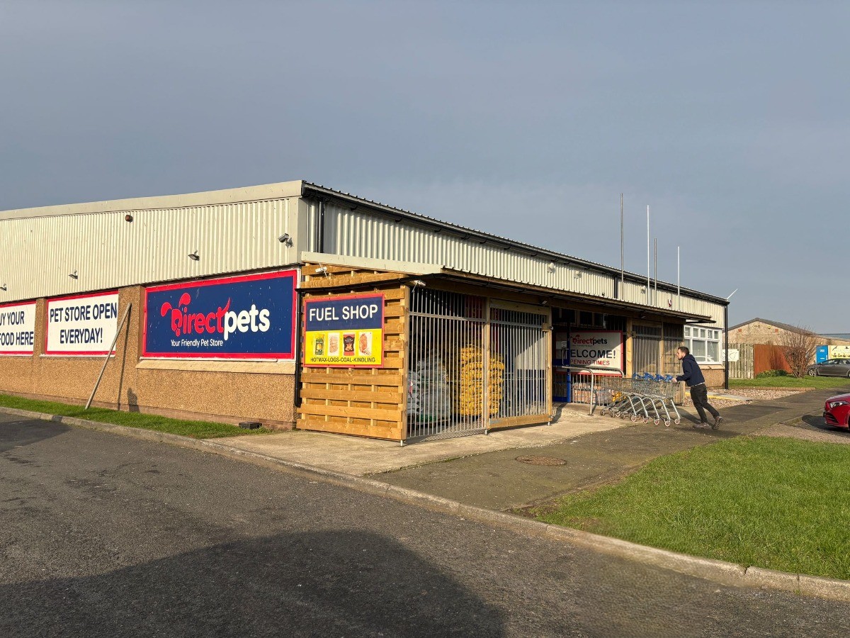 Direct Pets Berwick located in Berwick-upon-Tweed, just a short drive from Elm Bank Coastal Park