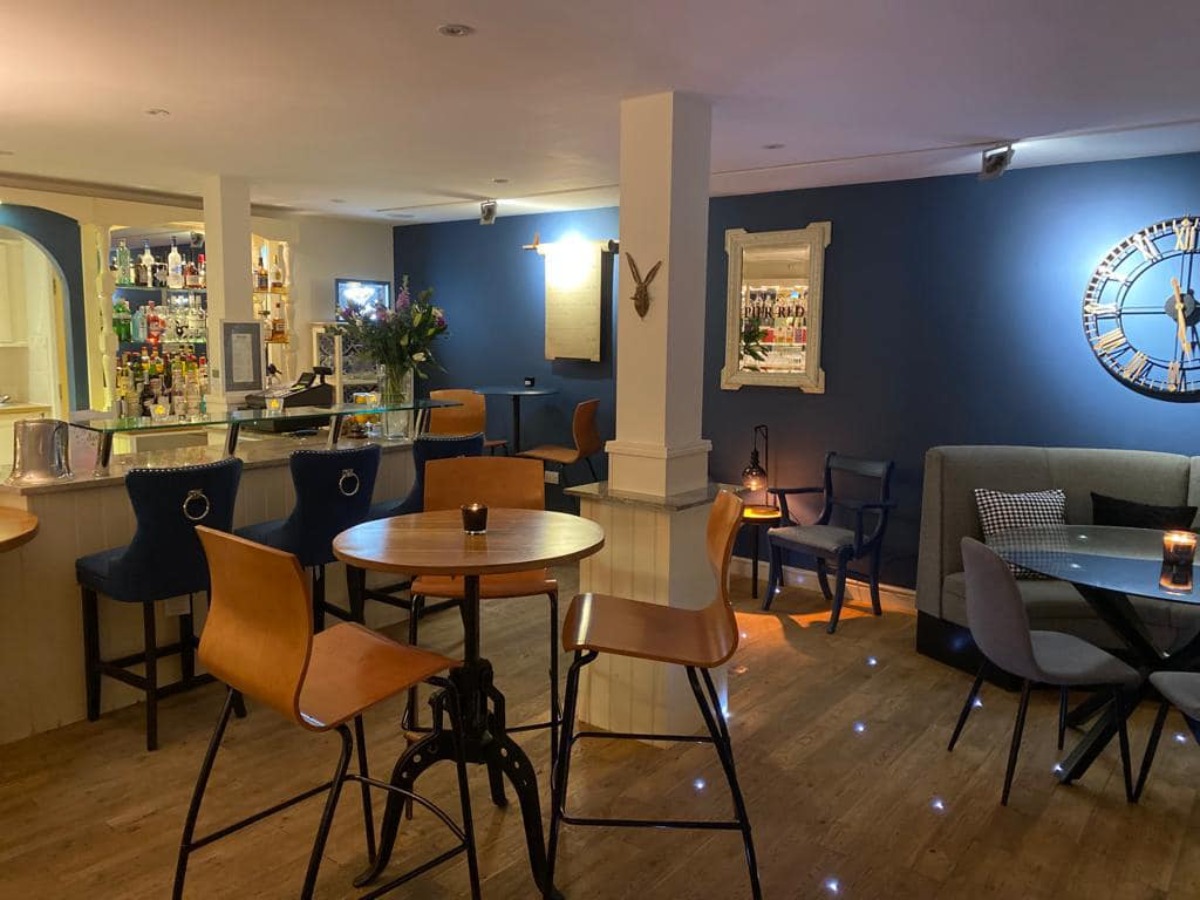 Internal view of Pier Red Lounge & Kitchen located in Berwick upon Tweed a short ditance from Elm Bank Coastal Park
