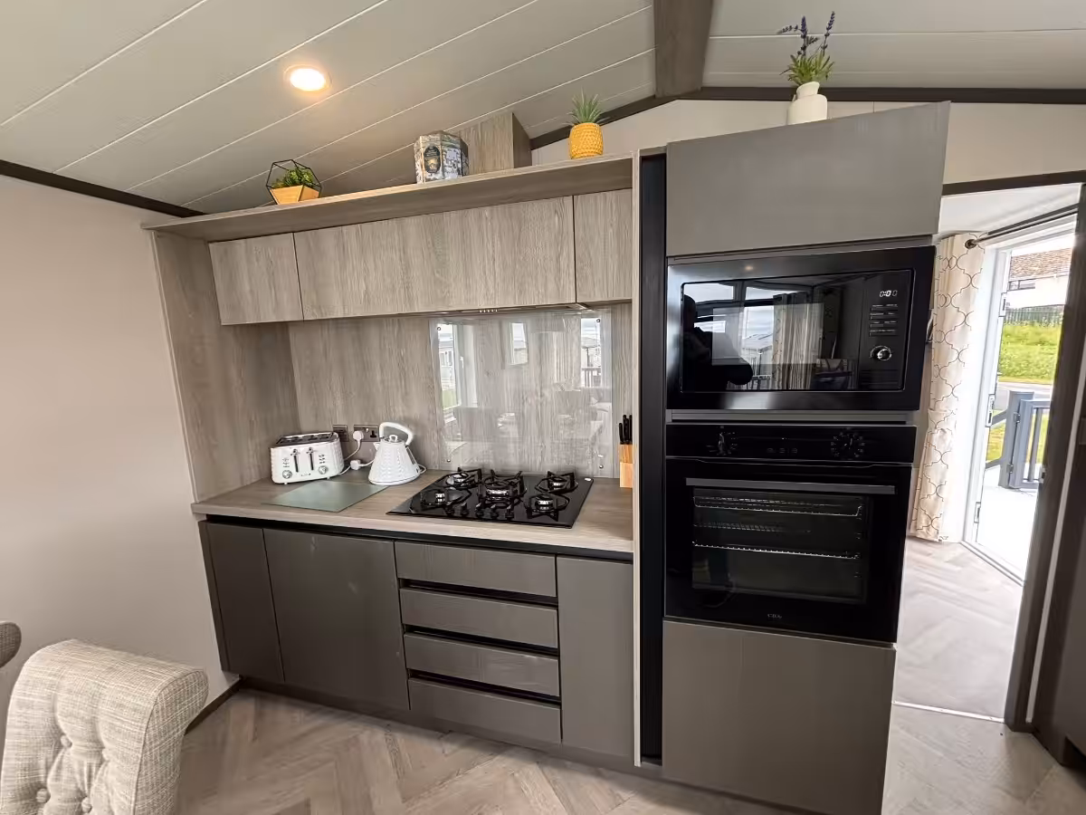 Kitchen in the 2021 Victory Lakewood Lodge for sale at Elm Bank Coastal Park in Spittal, Berwick-upon-Tweed, Northumberland.